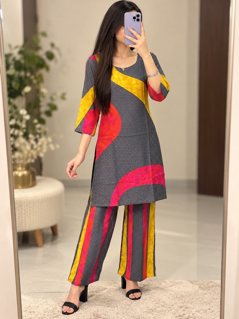 Grey Pink Yellow Geometric Print Cord Set